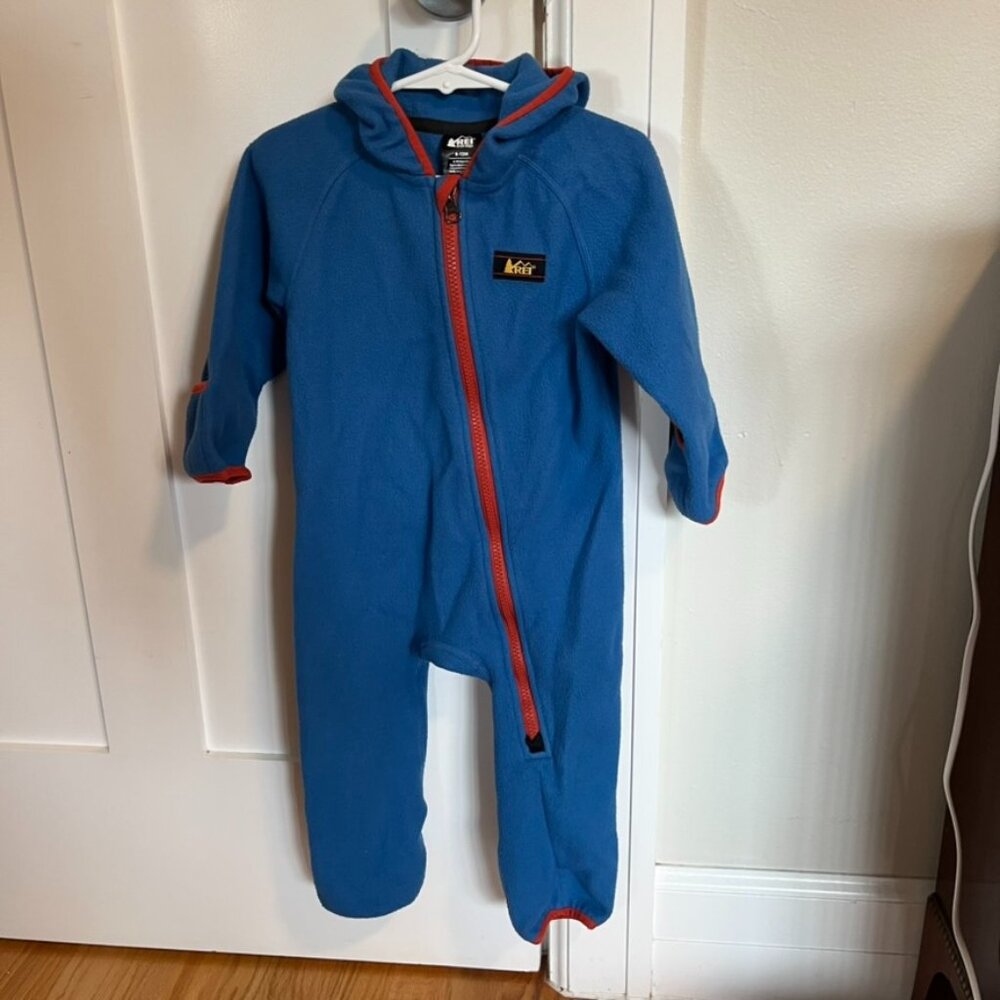 Blue REI Coop fleece jumpsuit in size 6-12 months (fits more like 12-18 months)